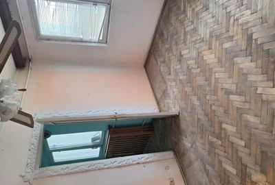 De vanzare apartament cu 2 camere, et.4 zona Piata Sarbilor - 5
