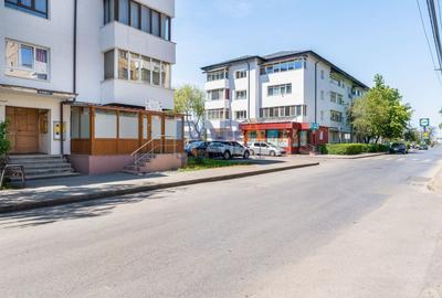 Spațiu comercial, de 60 mp, în Sud - 13