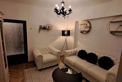 Apartament cu 3 camere semidecomandat în Central - 2