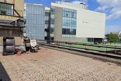 Apartament cu 5 camere în Centrul Istoric - 9