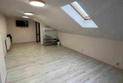 Salon de Vanzare - 1