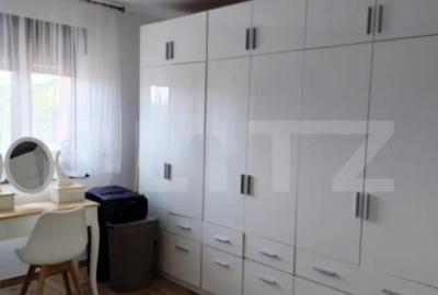 Casă cu 5 camere cu Teren 700 Mp în Ipotești - 8