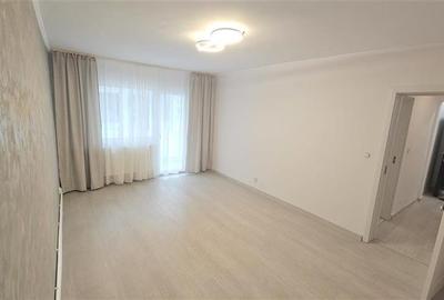 Apartament cu 3 camere decomandat în 9 Mai - 27