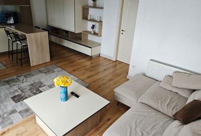 Apartament cu 3 camere în 9 Mai - 17