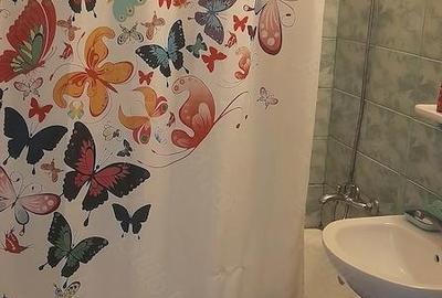 Apartament cu 2 camere decomandat în Ostroveni