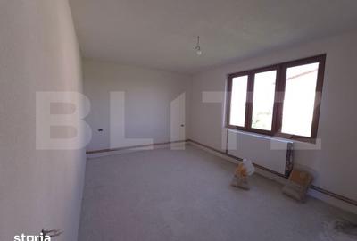 Casă cu 5 camere cu Teren 1204 Mp în Comișani - 17