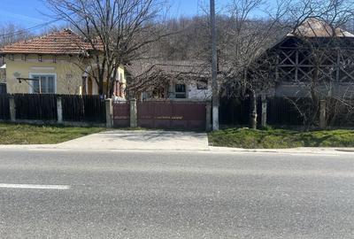 Casă cu 4 camere în Central - 4