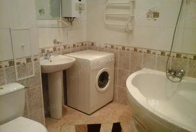 Apartament de inchiriat 3 camere zona Uzina 2 - 4