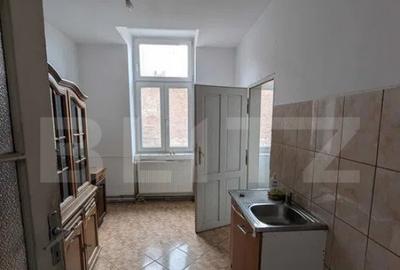 Apartament\Spatiu birou cu 3 camere, 105 mp, spatios, zona u - 4