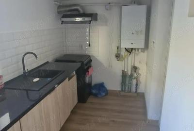 Casă cu 3 camere cu Teren 99 Mp în Rahova