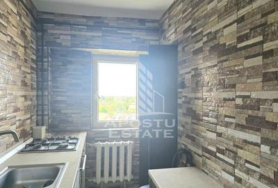 Garsonieră decomandată în Alfa - 8