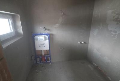 Casă cu 4 camere în Central - 3