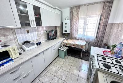 Apartament cu 3 camere decomandat, mobilat în Cetate - 9