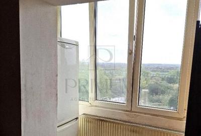 Garsoniera - Etaj Intermediar - Centrala Proprie - Zona Frei - 2