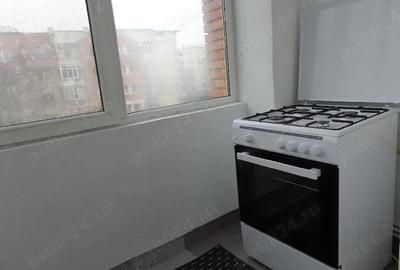 Apartament cu 2 camere decomandat în Central - 1