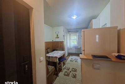 Apartament cu 2 camere decomandat, mobilat în Între Lacuri