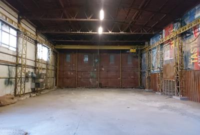 Spațiu industrial, în Titan - 5