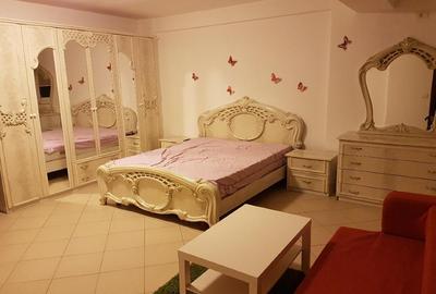 Apartament cu 2 camere decomandat în Tomis Nord - 1