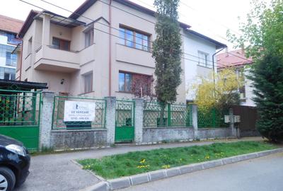 Duplex cu 5 camere cu Canalizare în Andrei Mureșanu - 8