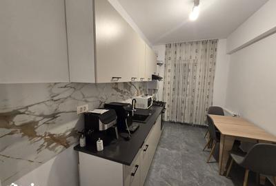 Apartament cu 2 camere decomandat în Apărătorii Patriei - 15