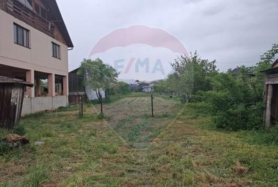 Teren Construcții de 1816 mp, în Central - 5