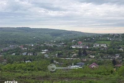 Teren de 2225 mp, în Rediu - 2