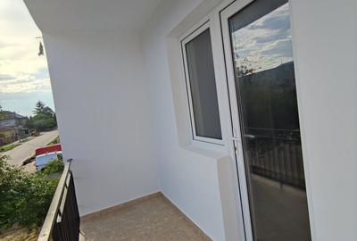 Apartament cu 2 camere decomandat în Central - 3