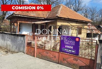 Casă individuală cu 3 camere cu Teren 3557 Mp în Arcani - 1