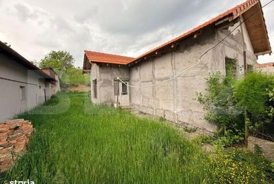 Casă cu 3 camere în Aiudul de Sus