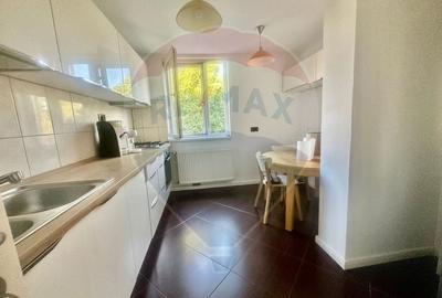 Vanzare apartament 3 camere langa parc - 8