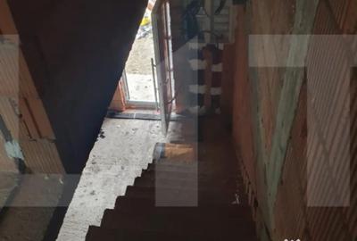 Casă cu 3 camere cu Teren 306 Mp în Urseni - 1