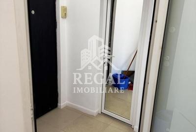 Garsonieră decomandată în Central - 4