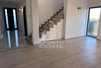 Jumatate de duplex ultrafinisata, dotari premium, zona rezidentiala - 4