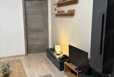 Apartament cu 3 camere semidecomandat în Central - 6