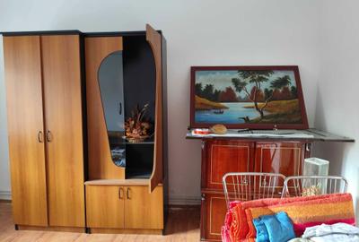 Casă cu 3 camere în Central - 1