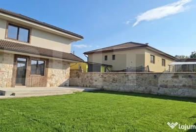 Casă cu 4 camere cu Teren 450 Mp în Dezmir - 1