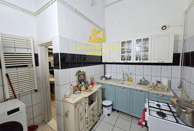 Apartament cu 2 camere în Parcul Carol - 9