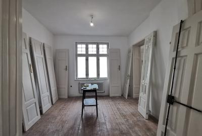 Casă individuală cu 12 camere cu Canalizare în Ferdinand - 7