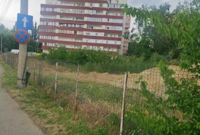 Teren intravilan , 2500 mp, zona Calea Severinului - 4
