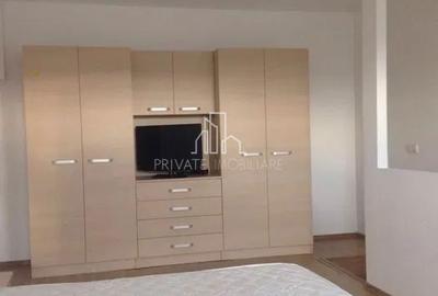 Apartament cu 2 camere decomandat în 7 Noiembrie - 8