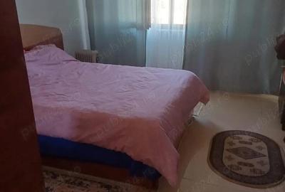 Casă cu 4 camere cu Teren 295 Mp în Central