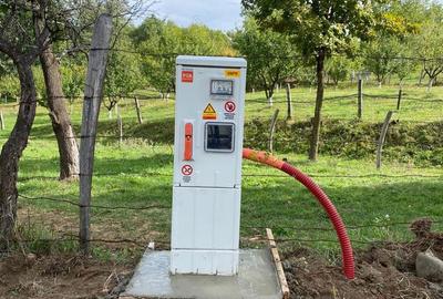 Casă cu 3 camere cu Teren 1128 Mp în Vârfuri - 1