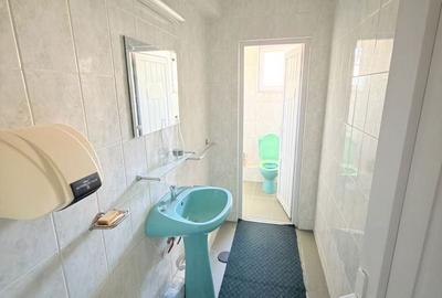 Spațiu comercial, de 300 mp, în Central - 1
