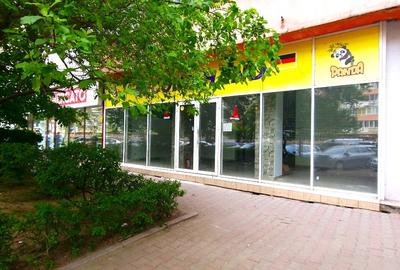 Spațiu comercial, de 107 mp, în Ștefan cel Mare - 3