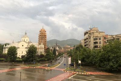 Apartament cu 2 camere decomandat în Progresul - 3