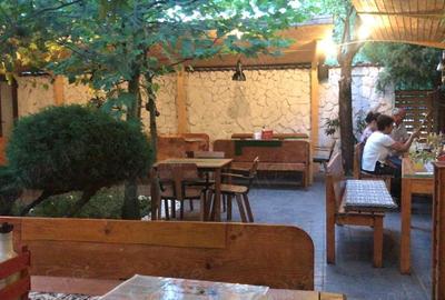 Casă cu Teren 384 Mp în Central - 3