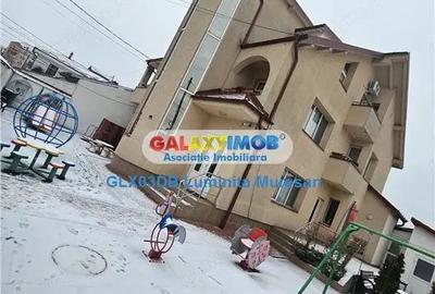 Casă cu 7 camere cu Teren 387 Mp în Central - 14