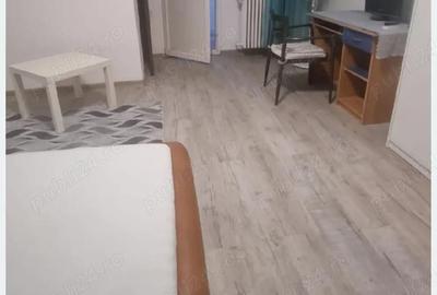 Garsonieră decomandată în Titan - 6