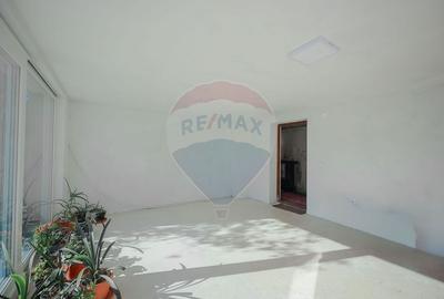 Casă individuală cu 4 camere cu Canalizare în Dealuri Oradea - 11