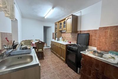 Casă individuală cu 3 camere cu Canalizare în Ronaț - 11